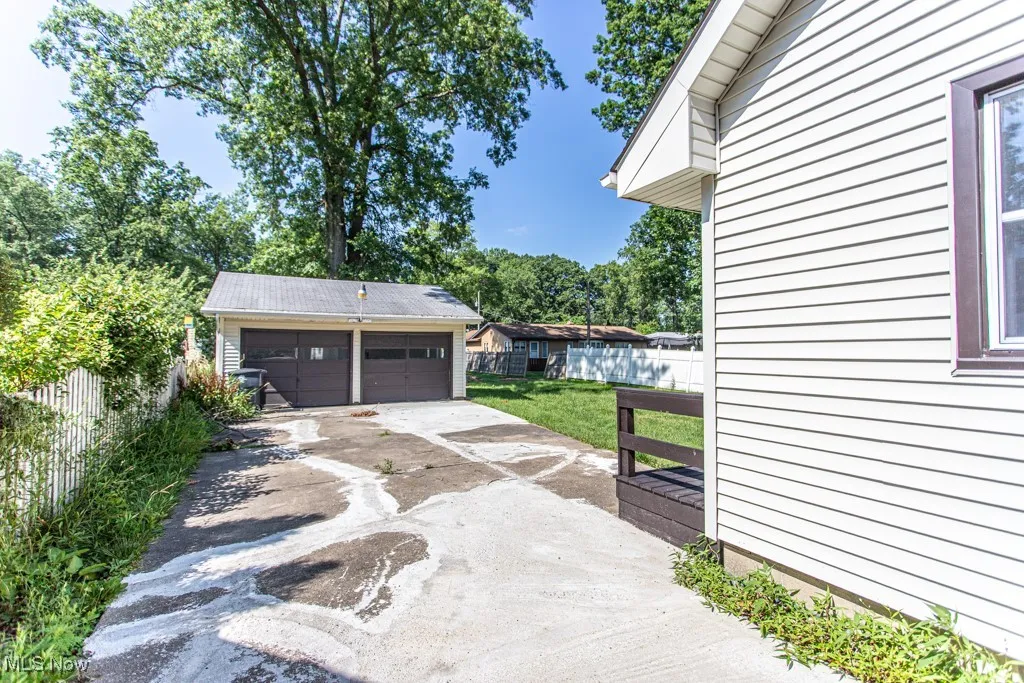 1736 Westwood Drive, Warren, Ohio,MLS Now Listing ID