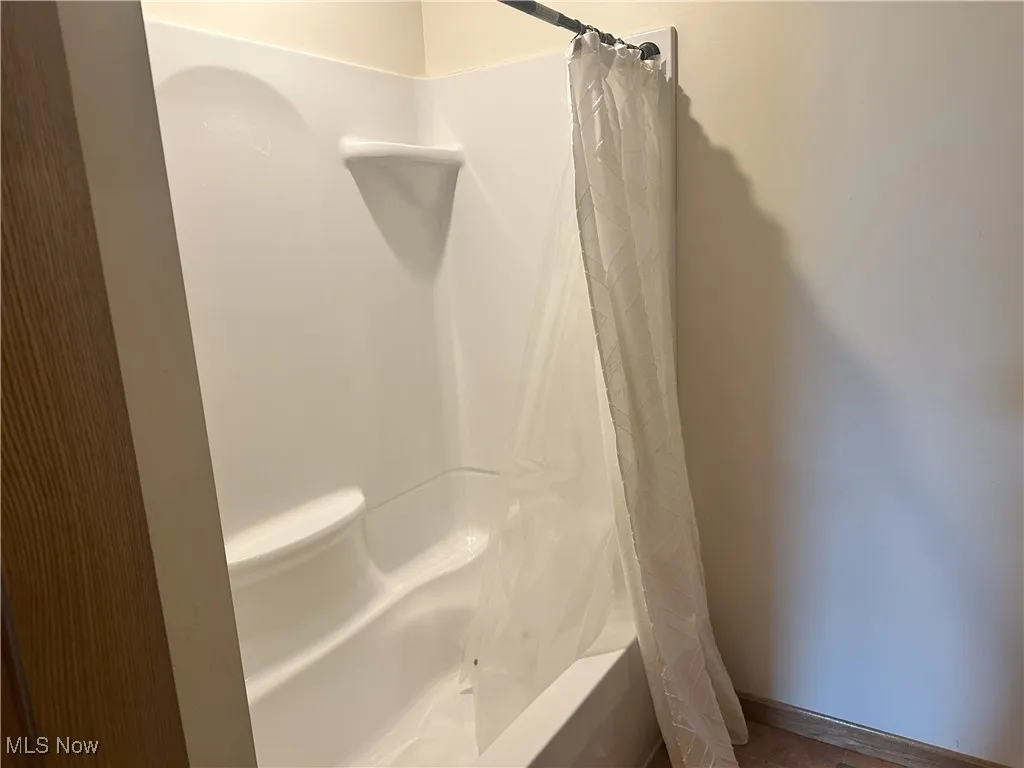Full Bath on 2nd Floor