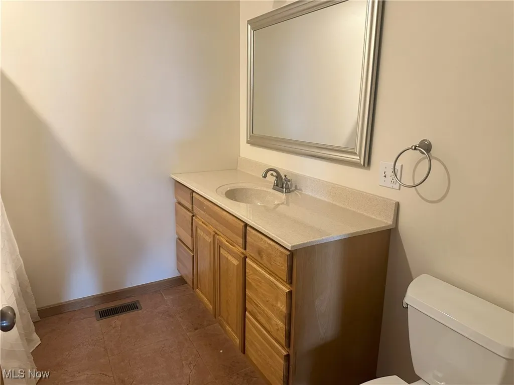 Full Bath on 2nd Floor