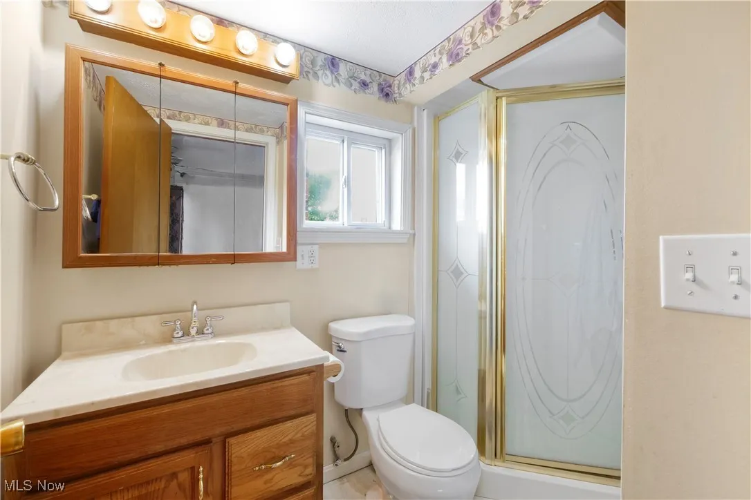 second floor bathroom