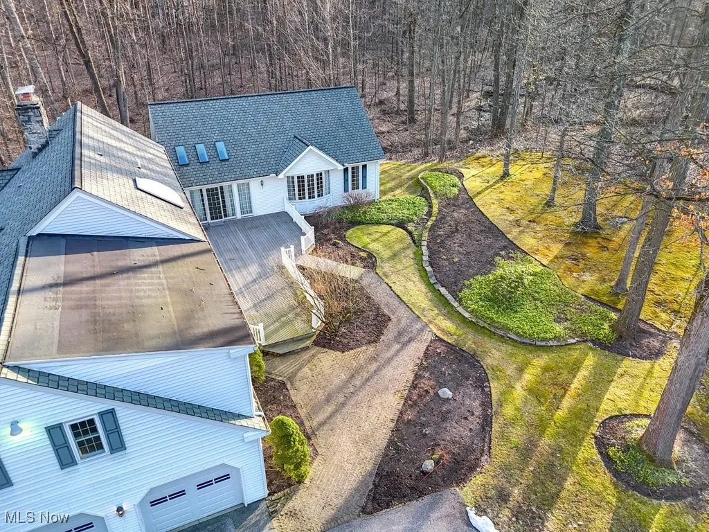 20 Stonecreek Drive, Chagrin Falls, Ohio,MLS Now Listing ID
