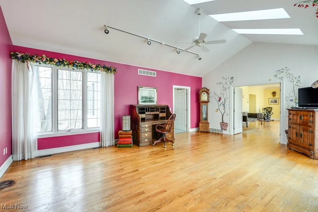 20 Stonecreek Drive, Chagrin Falls, Ohio,MLS Now Listing ID