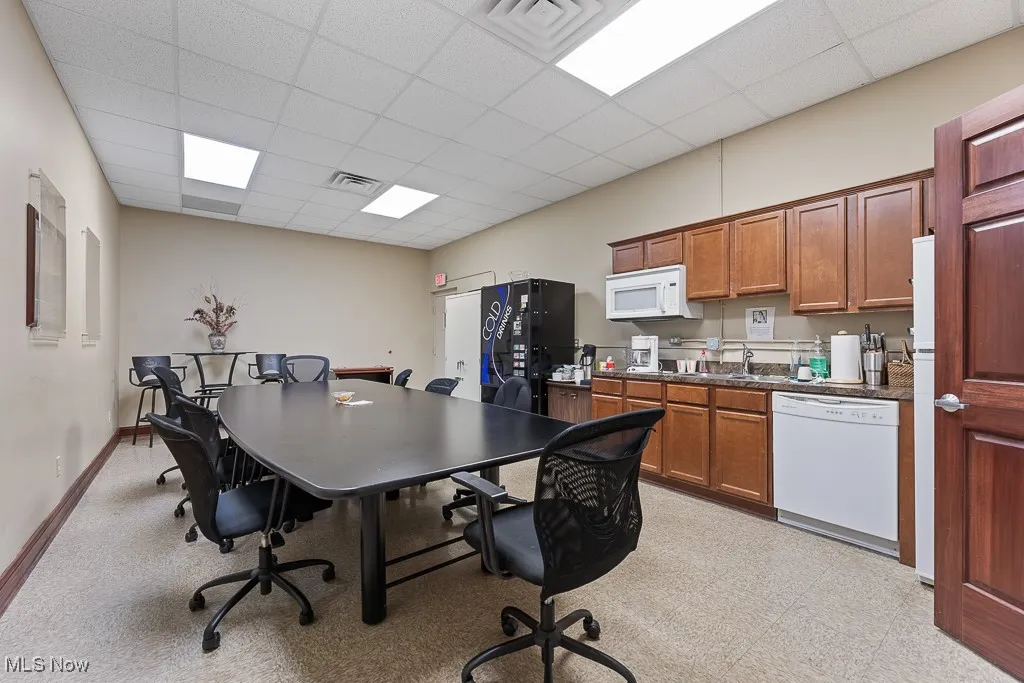 2425 Medina Road # 207, Medina, Ohio 44256,MLS Now Listing ID