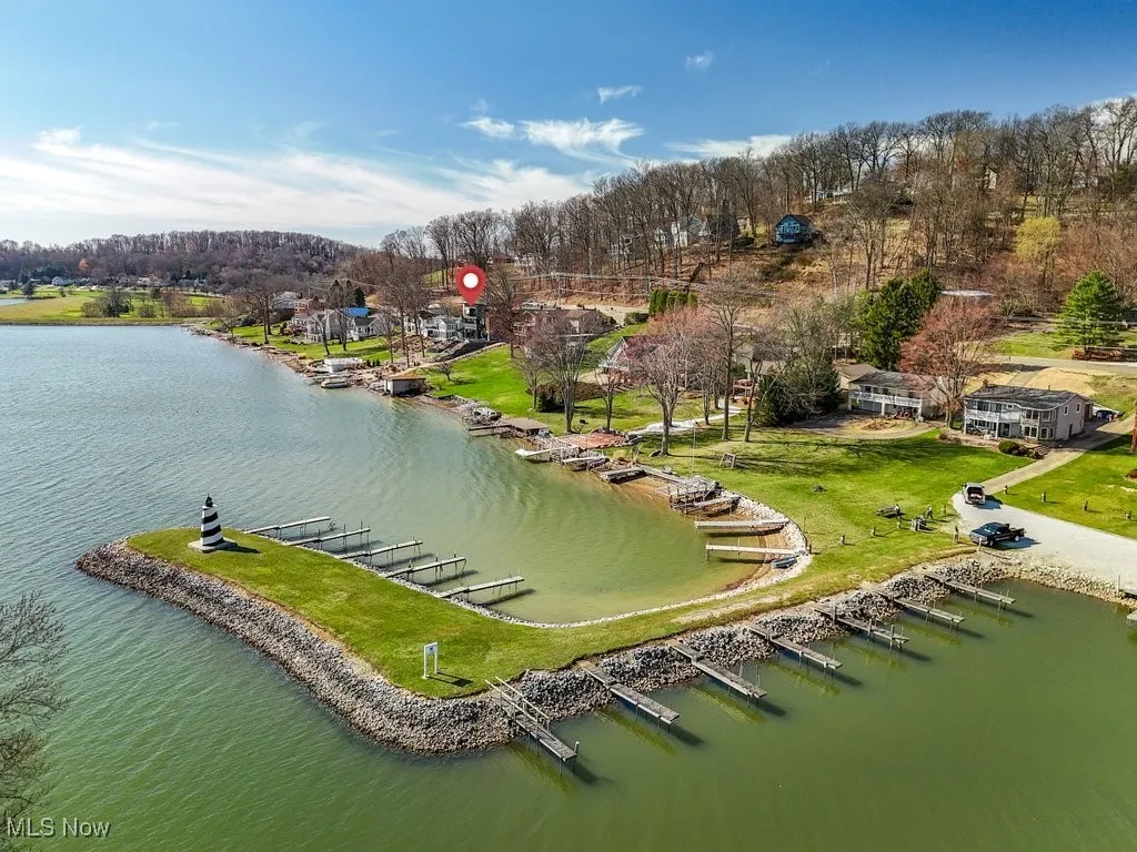 40 E Mohawk Drive, Malvern, Ohio,MLS Now Listing ID