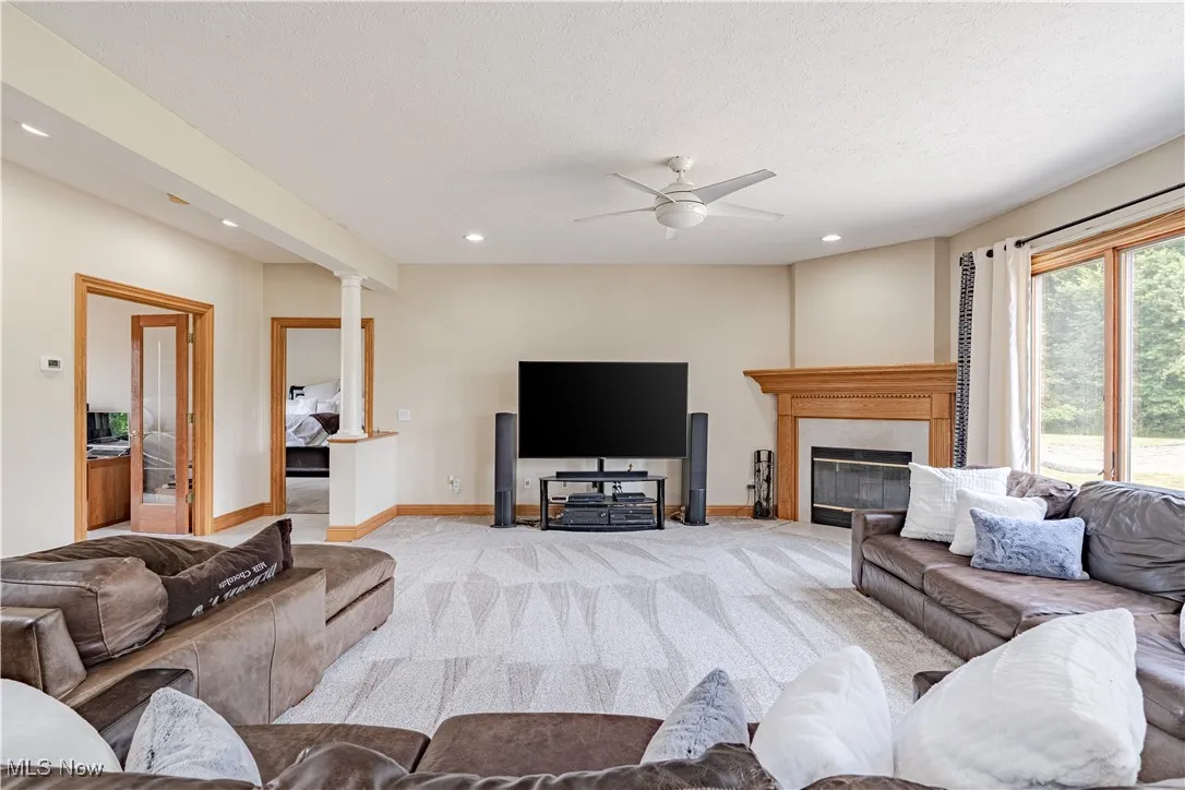 9006 Walkers Lane, Kirtland, Ohio 44094,MLS Now Listing ID