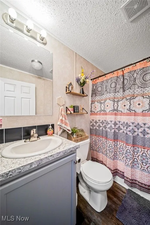 144 W Monroe Circle, Jefferson, Ohio,MLS Now Listing ID