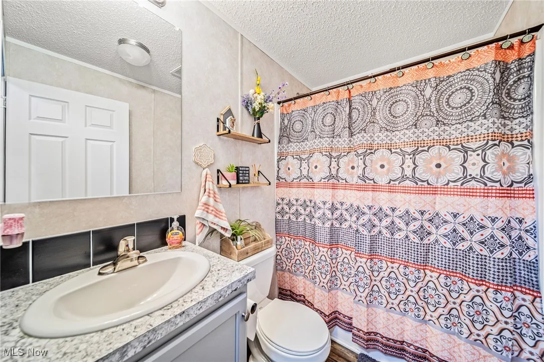 144 W Monroe Circle, Jefferson, Ohio,MLS Now Listing ID
