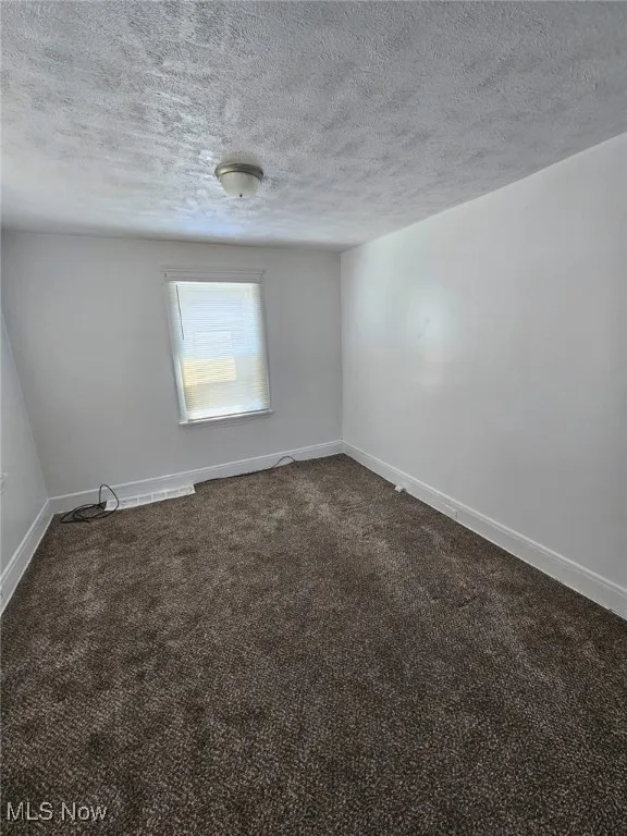 Entrance into living room