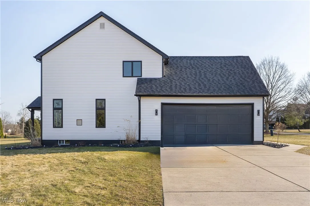 3189 Chardonnay Lane, Poland, Ohio 44514,MLS Now Listing ID