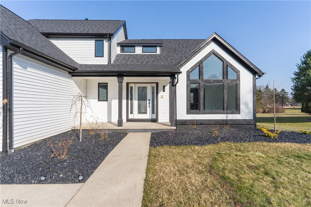 3189 Chardonnay Lane, Poland, Ohio 44514,MLS Now Listing ID