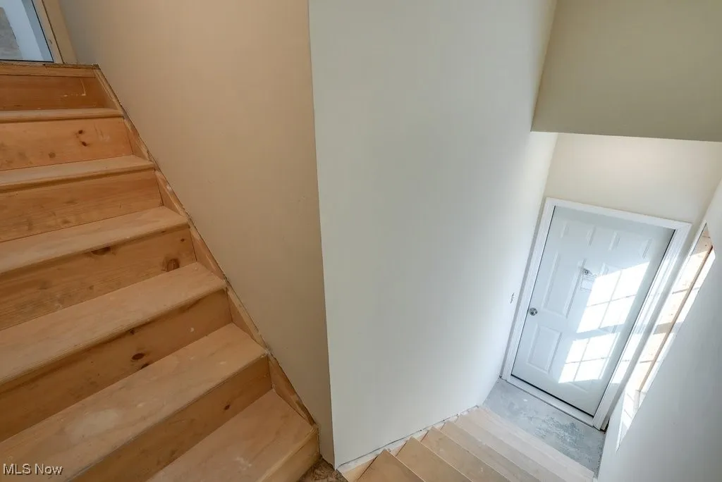 Separate entrance to bonus room