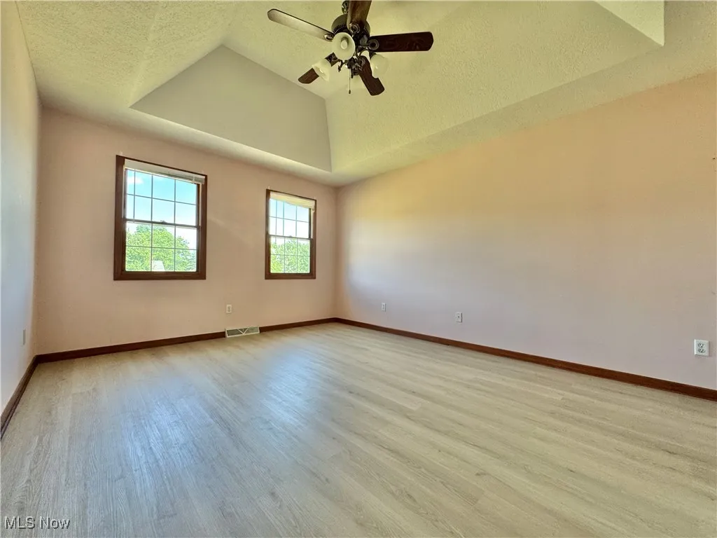 90 Montgomery Drive, Canfield, Ohio,MLS Now Listing ID