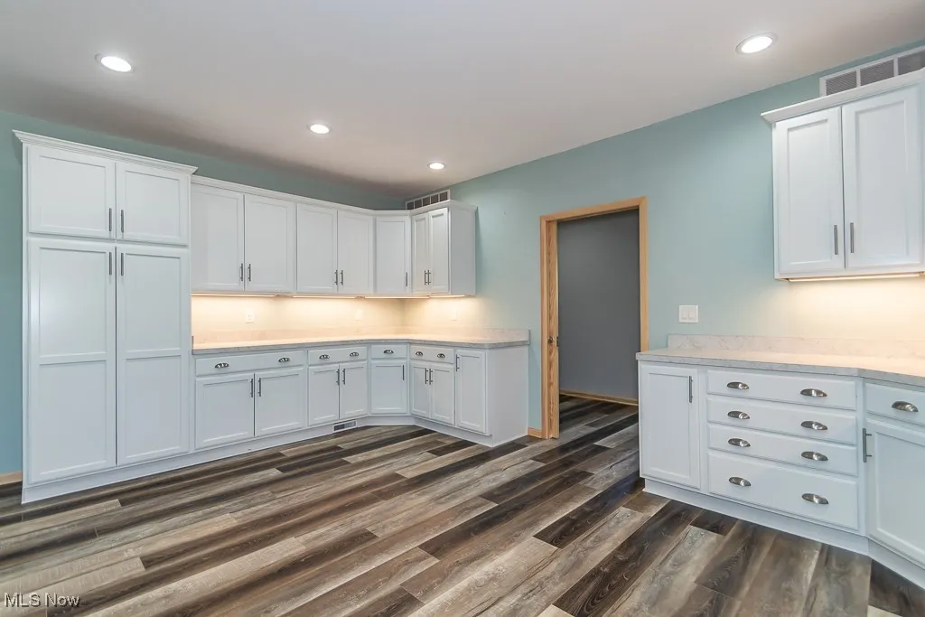 31021 Lake Shore Boulevard, Willowick, Ohio 44095,MLS Now Listing ID