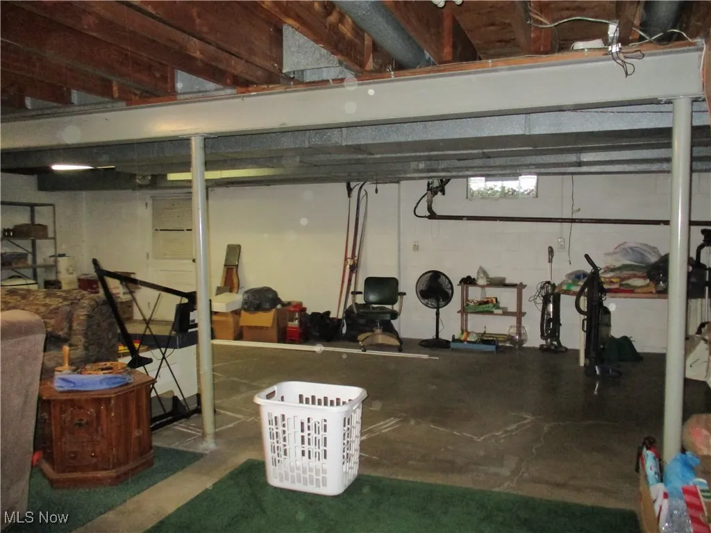 1303 Stonington Drive, Youngstown, Ohio 44505,MLS Now Listing ID