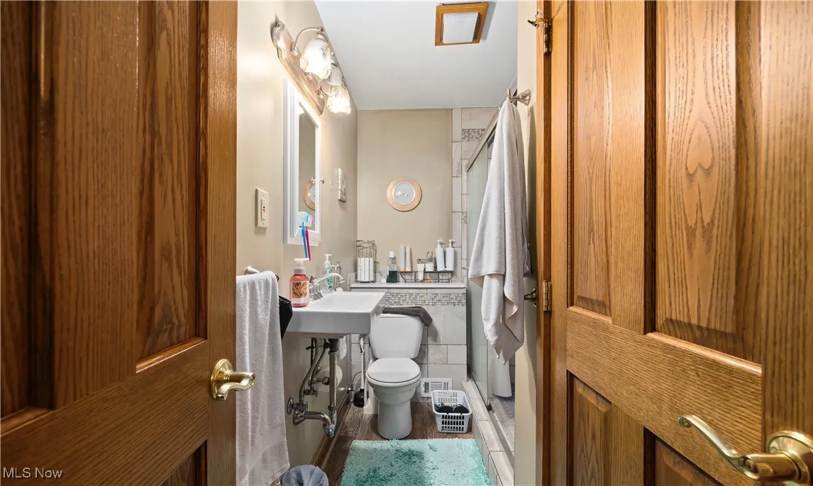 178 Beachwood Avenue, Avon Lake, Ohio,MLS Now Listing ID