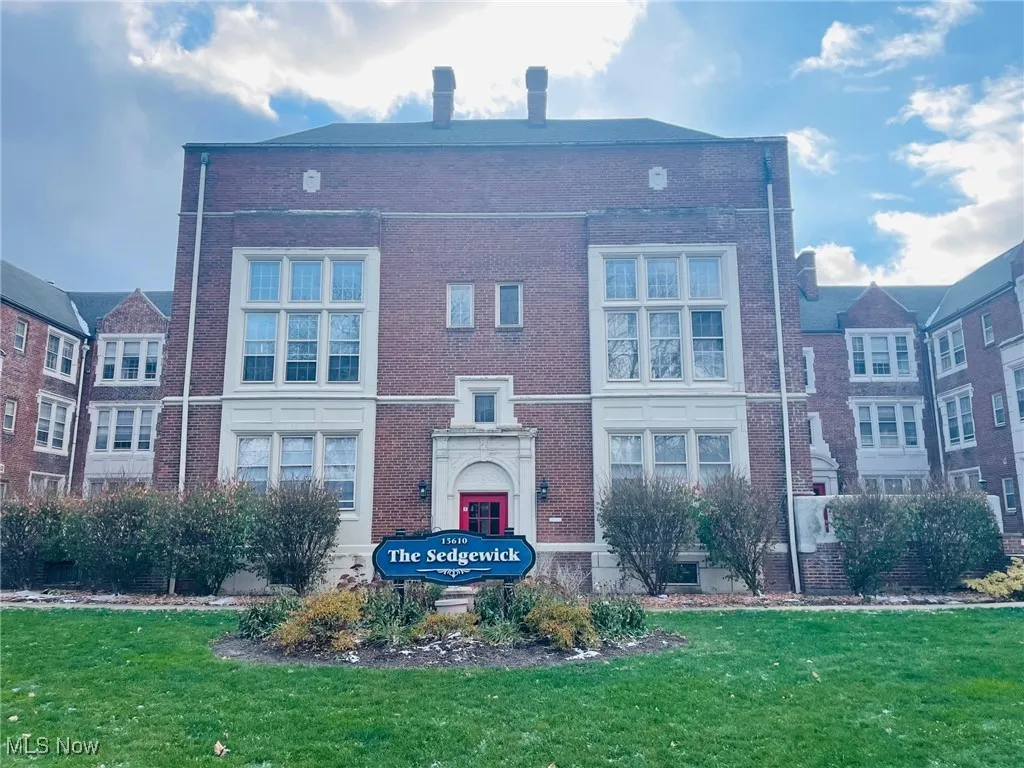 15610 Van Aken Boulevard # 4, Shaker Heights, Ohio,MLS Now Listing ID