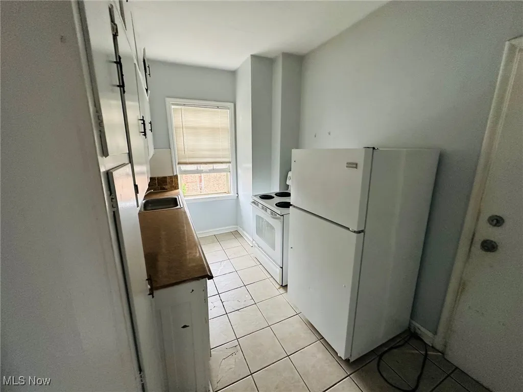 15610 Van Aken Boulevard # 4, Shaker Heights, Ohio,MLS Now Listing ID