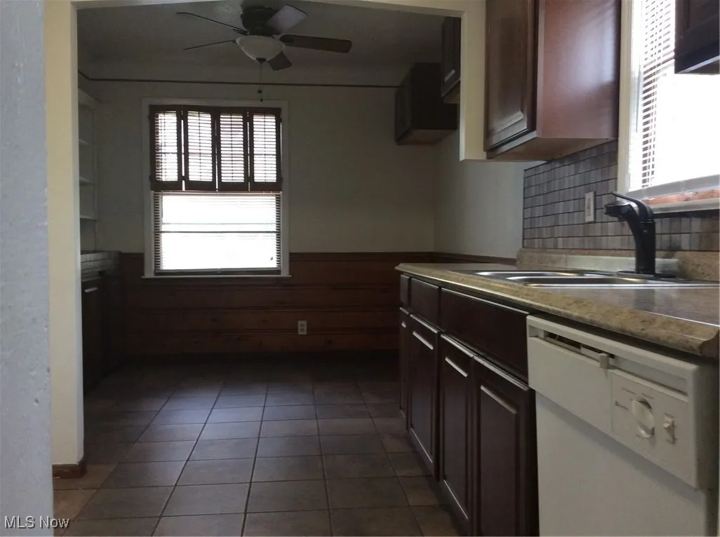 Eat in Kitchen