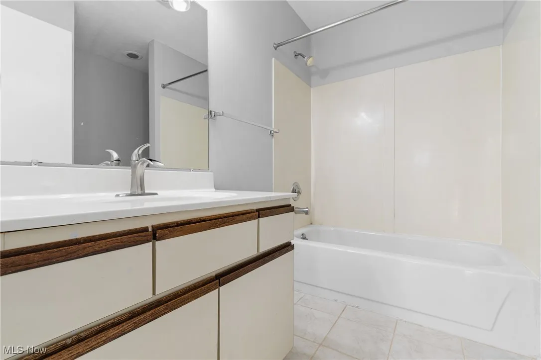 1306 Stoney Run Trail, Broadview Heights, Ohio,MLS Now Listing ID