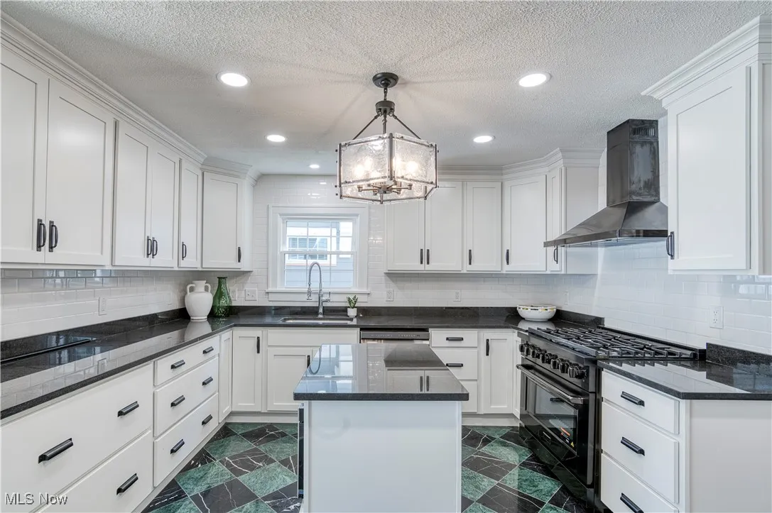 3003 Lincoln Boulevard, Cleveland Heights, Ohio,MLS Now Listing ID