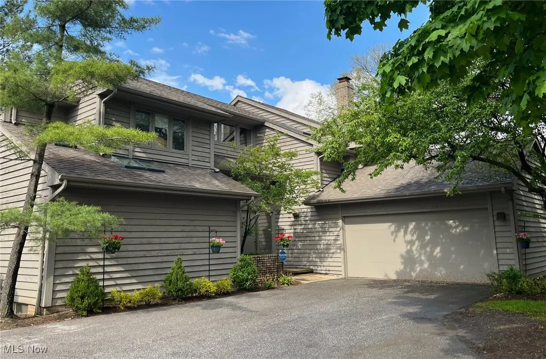 2 Salem Court, Beachwood, Ohio,MLS Now Listing ID