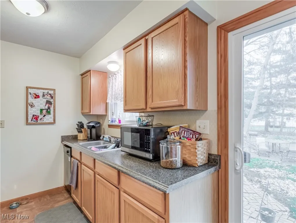 3807 kitchen
