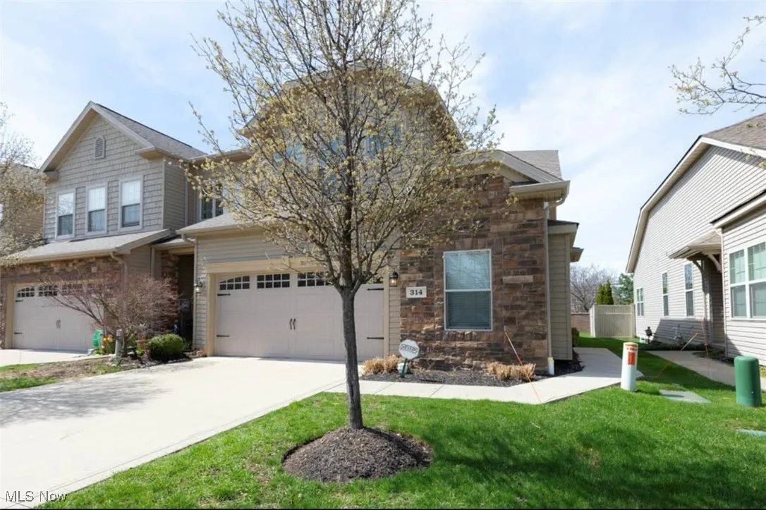 314 Lakewick Lane, Willowick, Ohio,MLS Now Listing ID