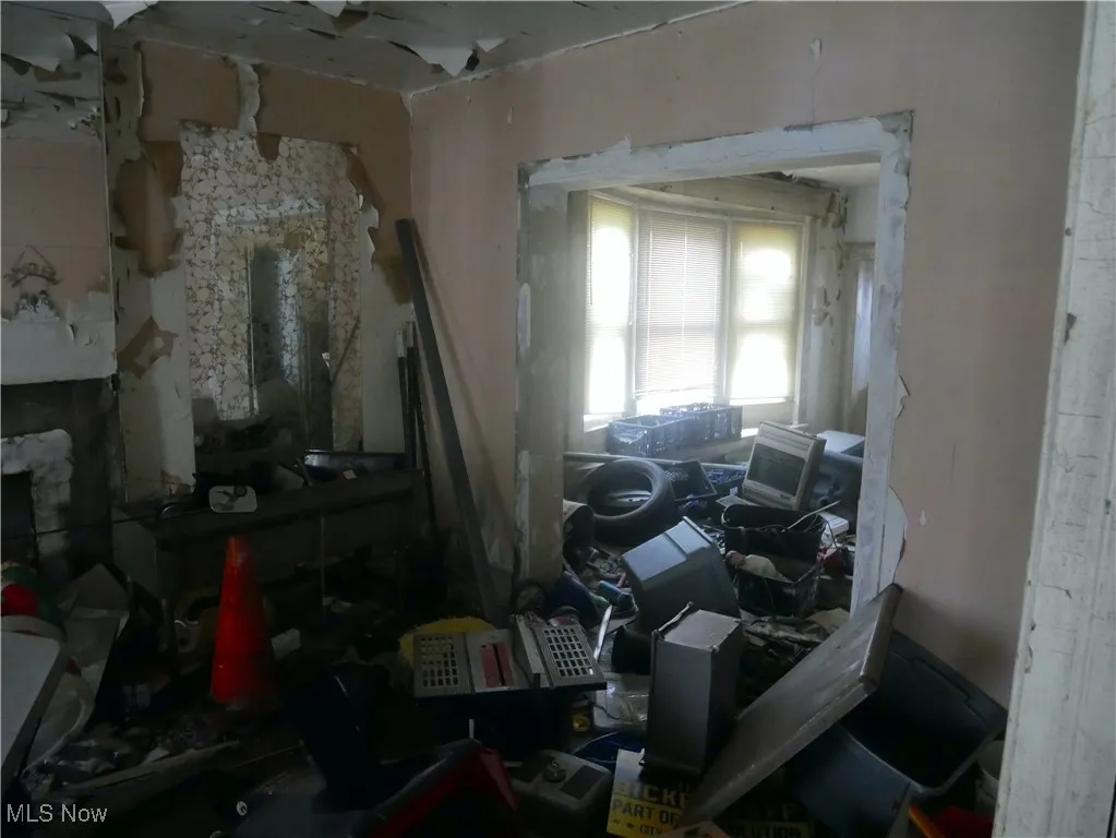 View of miscellaneous room