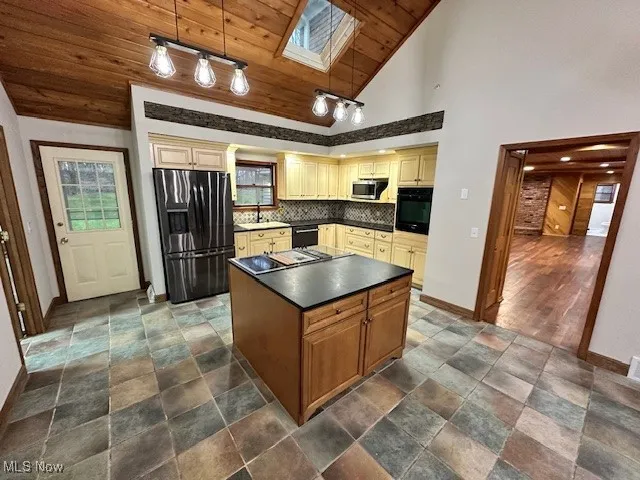 16685 Heatherwood Lane, Chagrin Falls, Ohio,MLS Now Listing ID