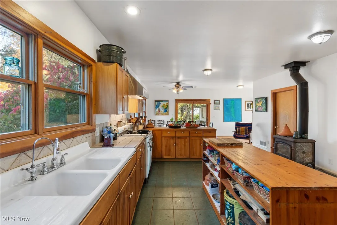 2289 N Reedsburg Road, Wooster, Ohio,MLS Now Listing ID