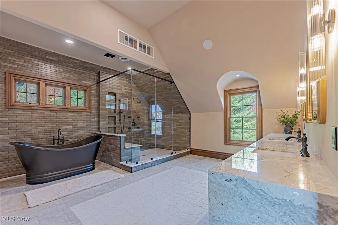 7237 Brycewood Circle, North Canton, Ohio,MLS Now Listing ID