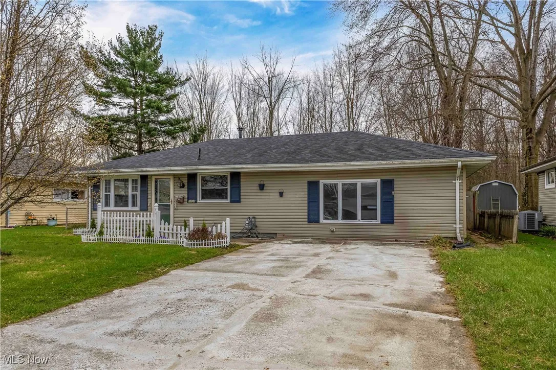 1038 Oakwood Drive, Elyria, Ohio,MLS Now Listing ID
