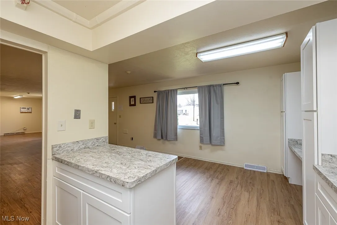 7997 Wesley Drive, Strongsville, Ohio 44136,MLS Now Listing ID