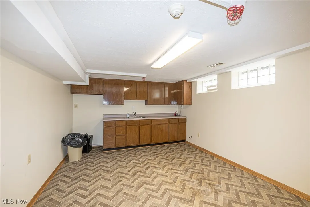 7997 Wesley Drive, Strongsville, Ohio 44136,MLS Now Listing ID