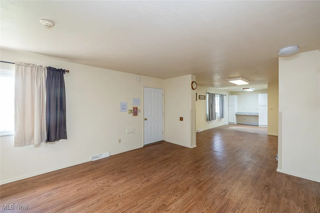 7997 Wesley Drive, Strongsville, Ohio 44136,MLS Now Listing ID