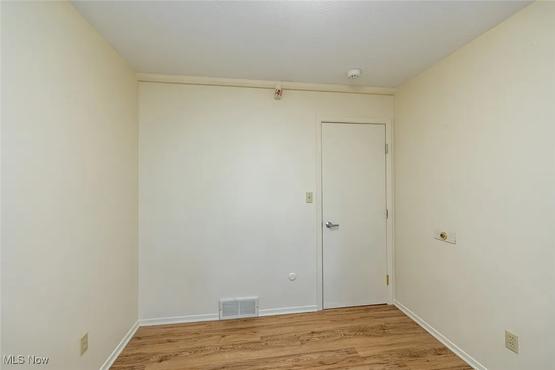 7997 Wesley Drive, Strongsville, Ohio 44136,MLS Now Listing ID