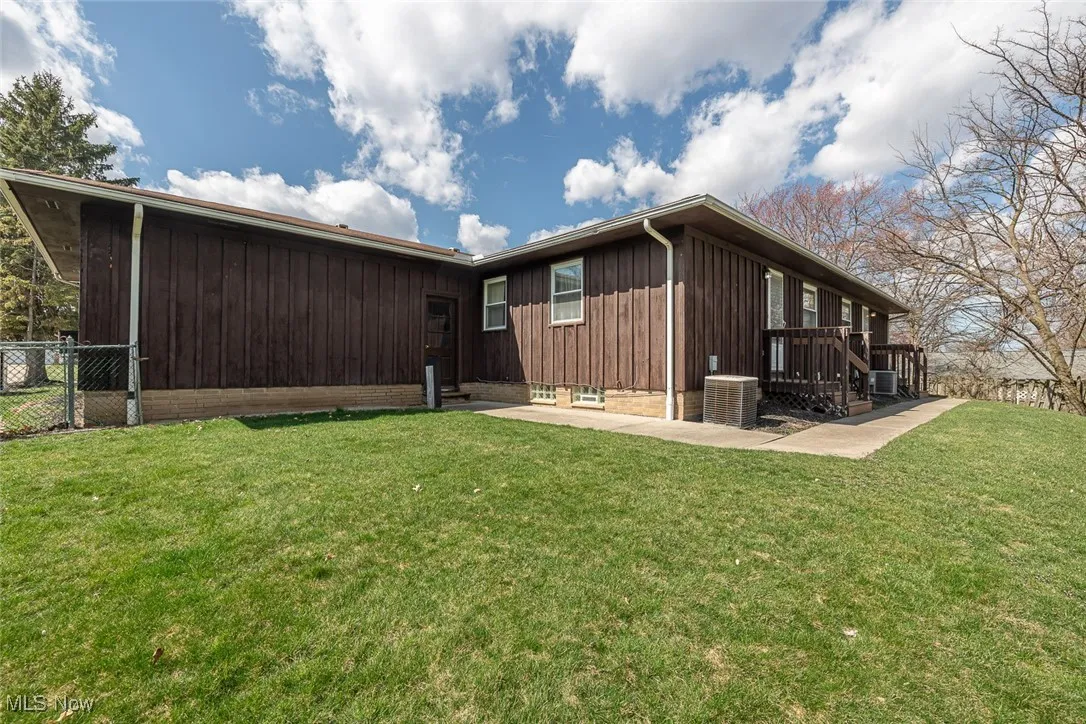 7997 Wesley Drive, Strongsville, Ohio 44136,MLS Now Listing ID