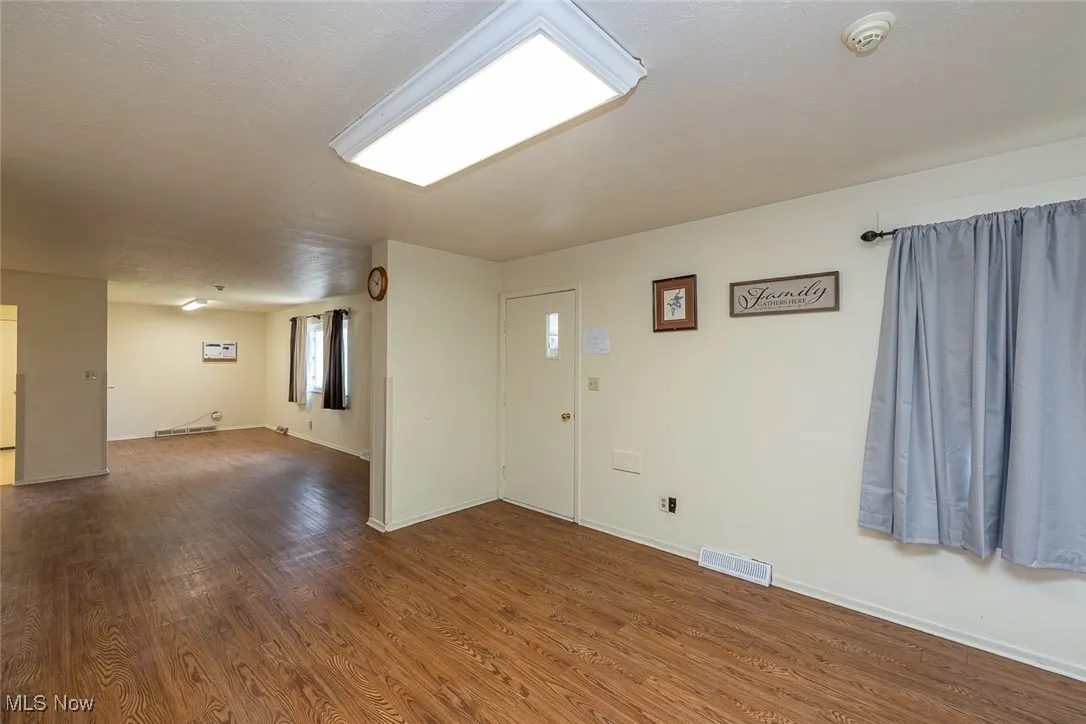 7997 Wesley Drive, Strongsville, Ohio 44136,MLS Now Listing ID