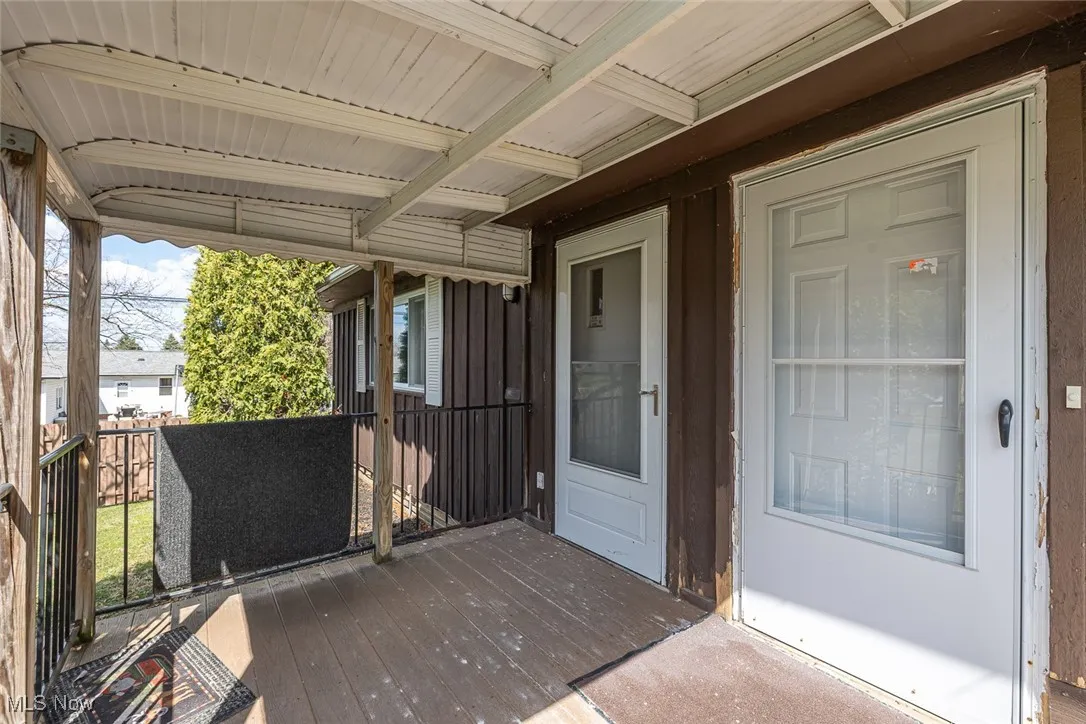 7997 Wesley Drive, Strongsville, Ohio 44136,MLS Now Listing ID