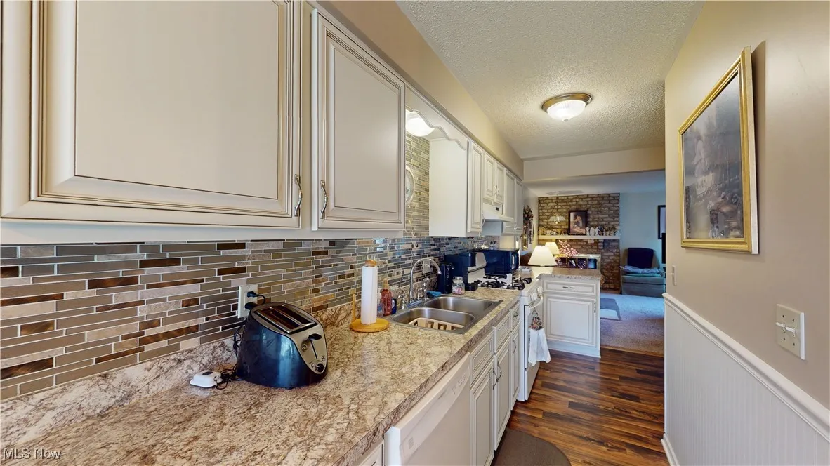 7345 West Boulevard # D, Boardman, Ohio,MLS Now Listing ID