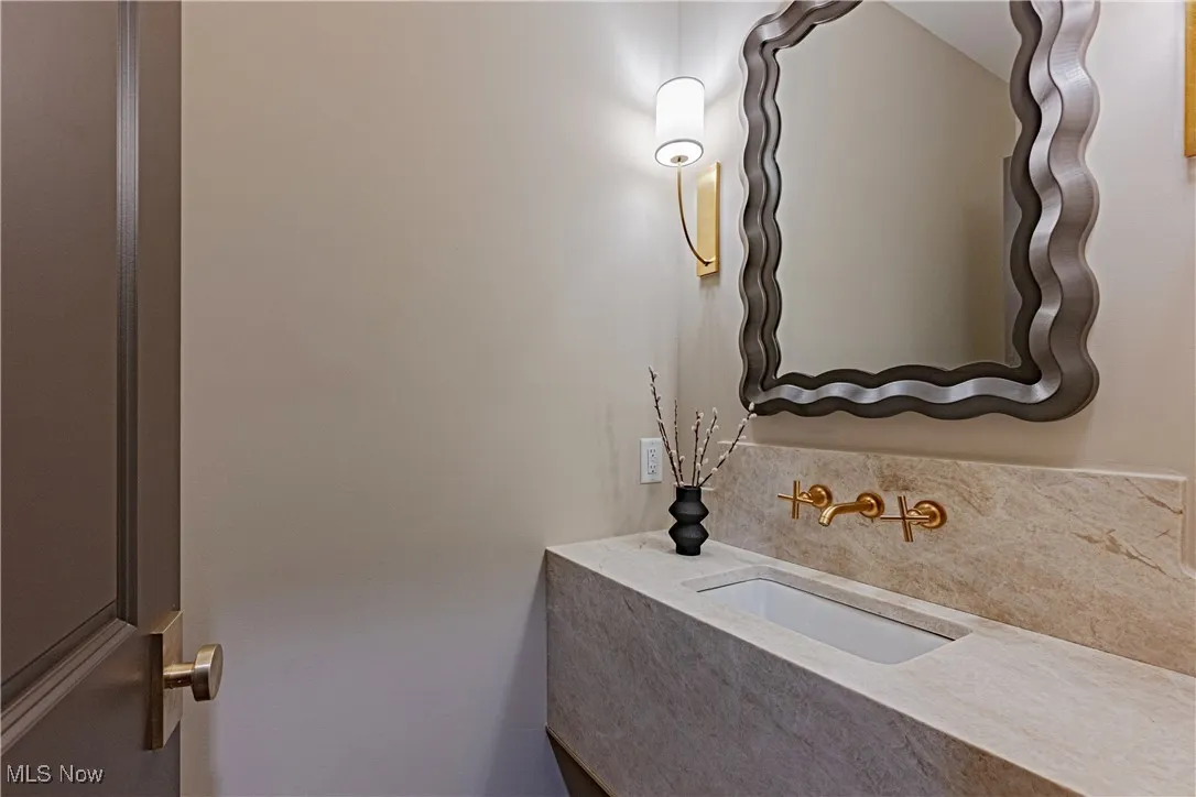 1463 Reserve Drive, Akron, Ohio,MLS Now Listing ID