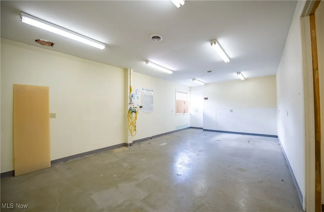 4043 Beck Avenue, Louisville, Ohio,MLS Now Listing ID