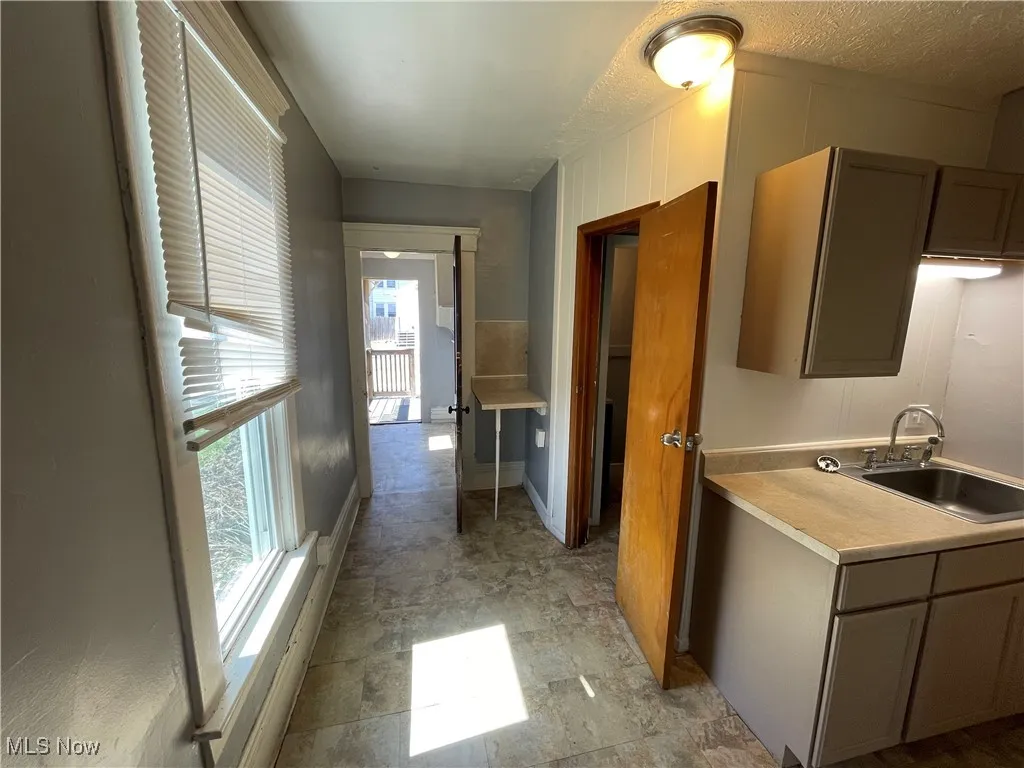 1052 Yale Street # 2, Akron, Ohio,MLS Now Listing ID