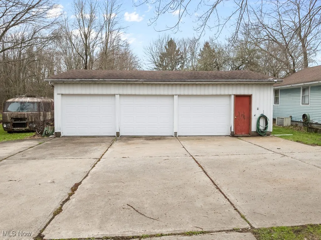 11960 Freshley Avenue, Alliance, Ohio,MLS Now Listing ID