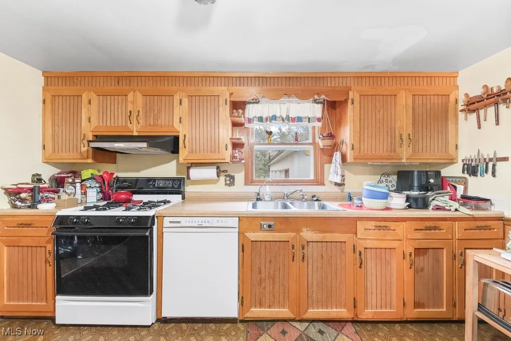 11960 Freshley Avenue, Alliance, Ohio,MLS Now Listing ID