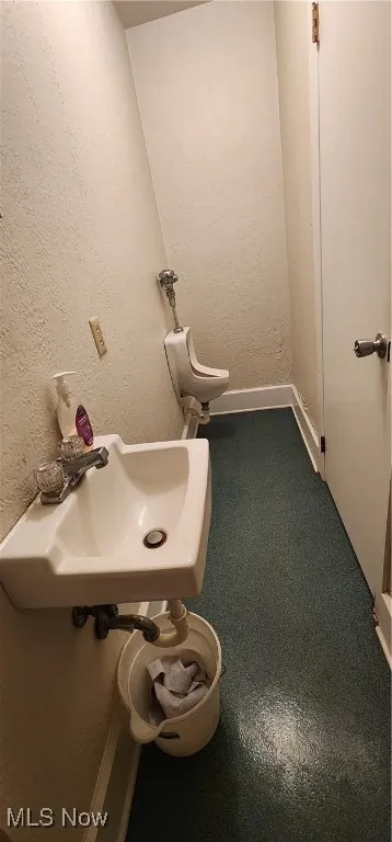 Bathroom featuring sink