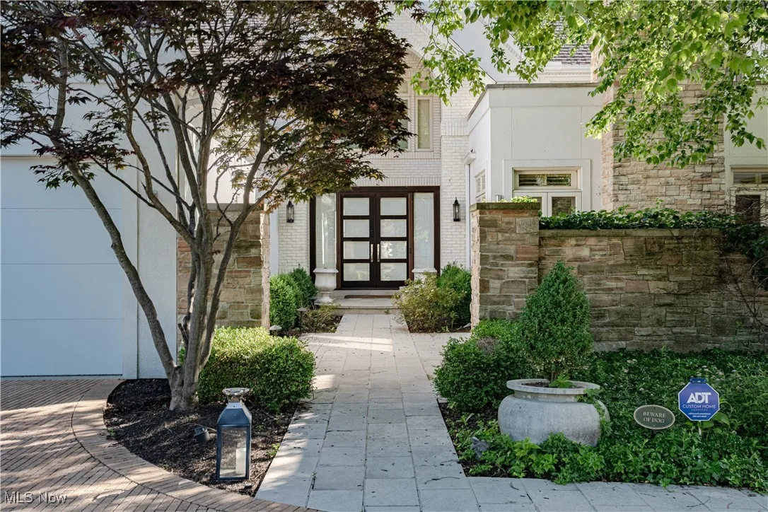 19486 Frazier Drive, Rocky River, Ohio 44116,MLS Now Listing ID