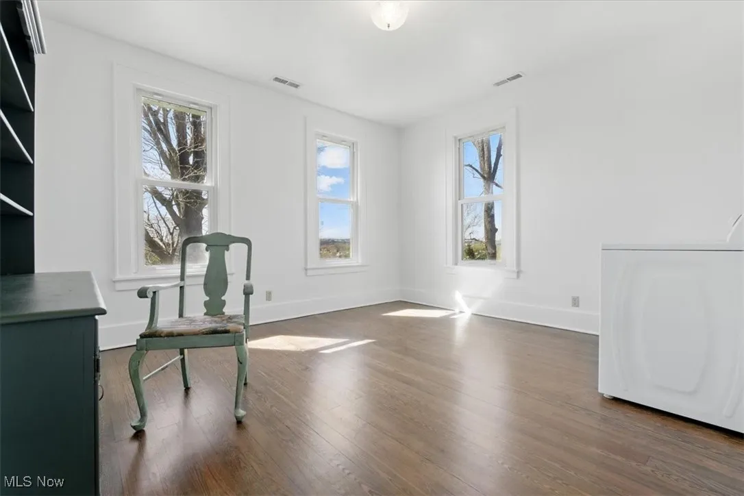 217 E 9th Street, Williamstown, West Virginia,MLS Now Listing ID