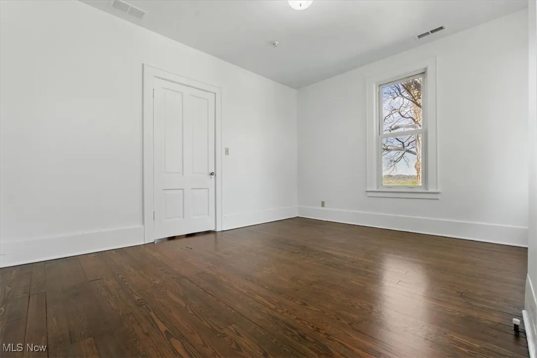 217 E 9th Street, Williamstown, West Virginia,MLS Now Listing ID