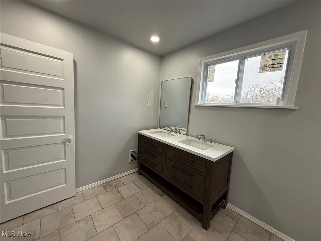 1611 Wellington Avenue, Youngstown, Ohio,MLS Now Listing ID